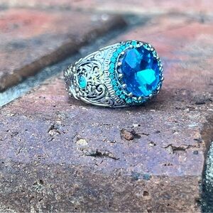 Blue Gemstone filigree, Silver Costume Ring. Size 10